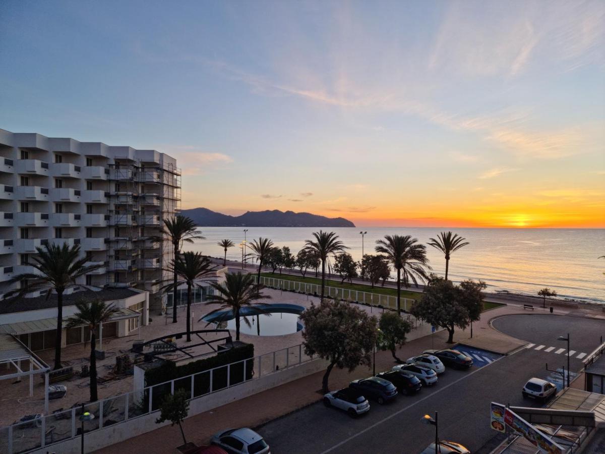 Modern Apartment With Stunning Sea View Cala Millor  Bagian luar foto